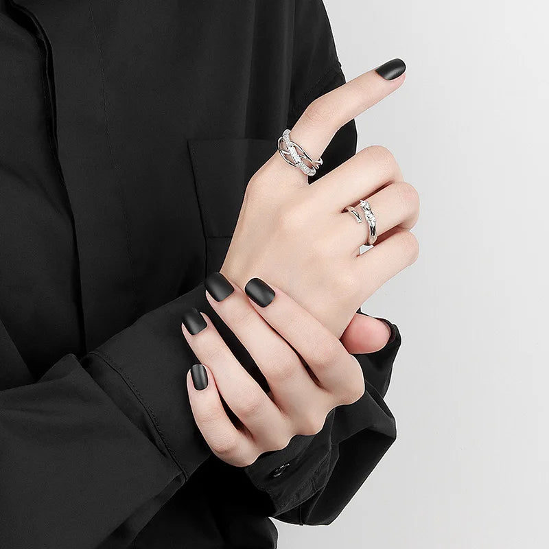 Twisted Zircon Geometric Rings