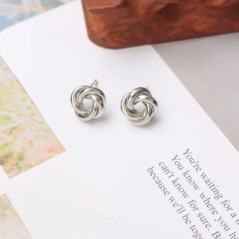 Twist Round Earrings