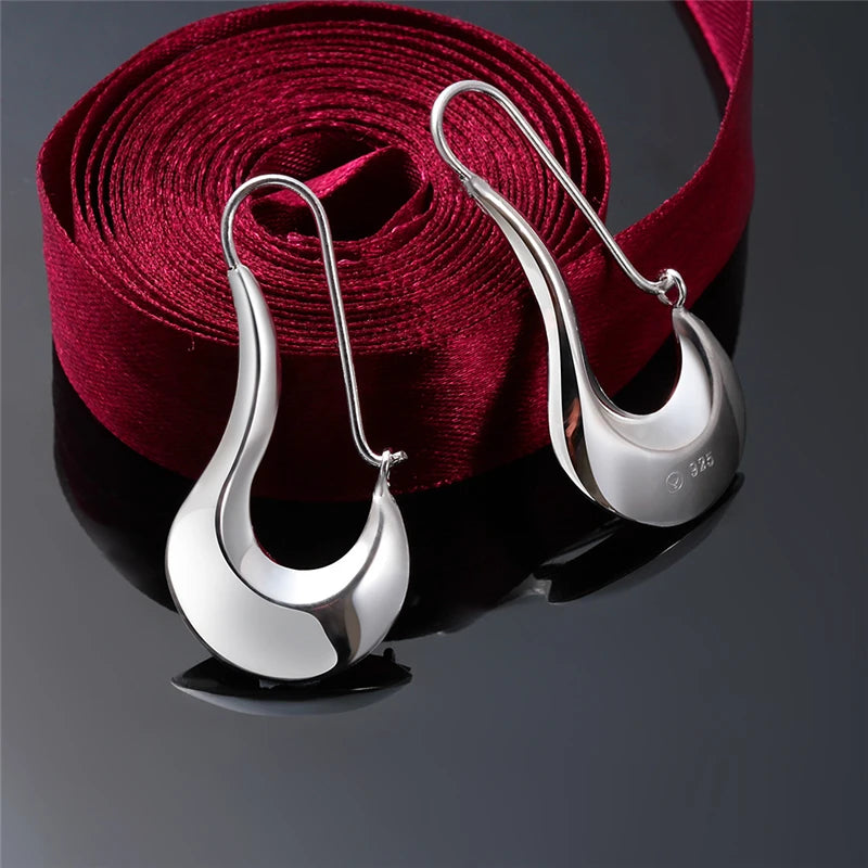 DOTEFFIL  Shoe Drop Earrings