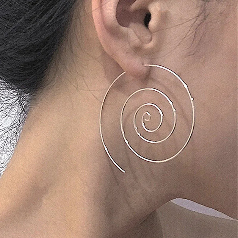 Hyperbole Spiral Stud Earring