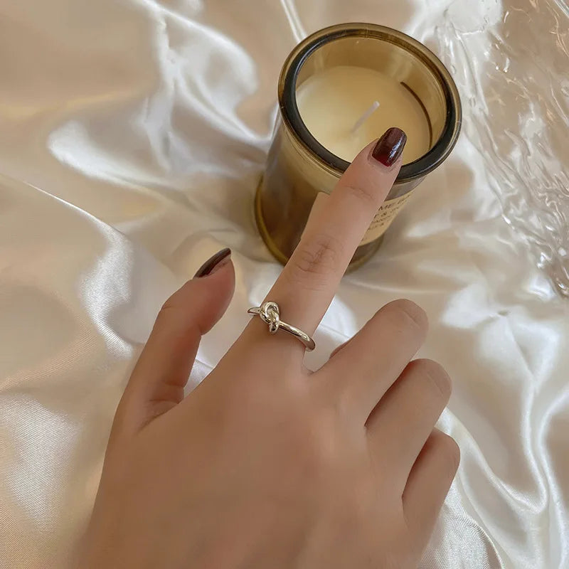 XIYANIKE  Knotted Thin Ring