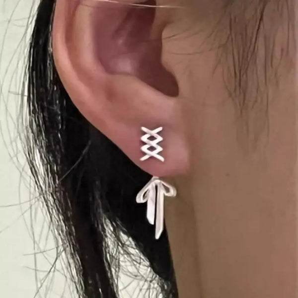 Exquisite White Bow Stud Earrings