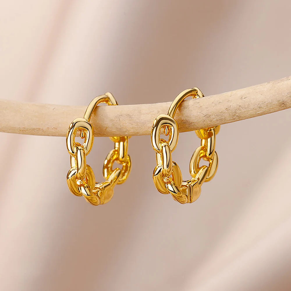 U-Shaped Square Hoop Earrings
