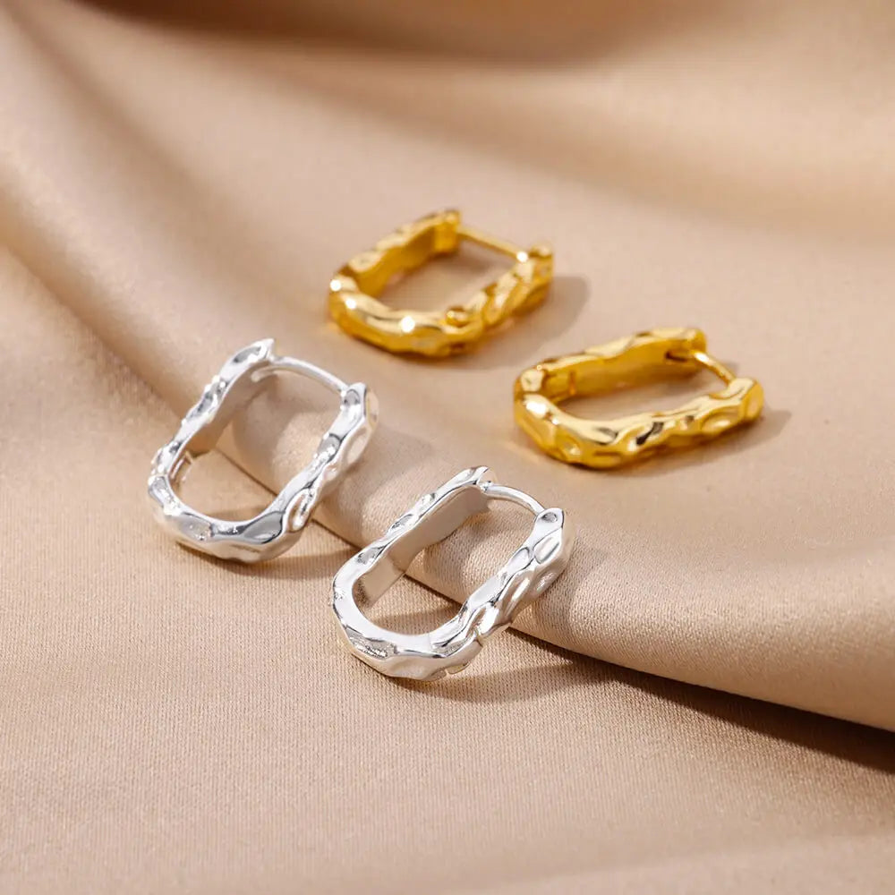 U-Shaped Square Hoop Earrings