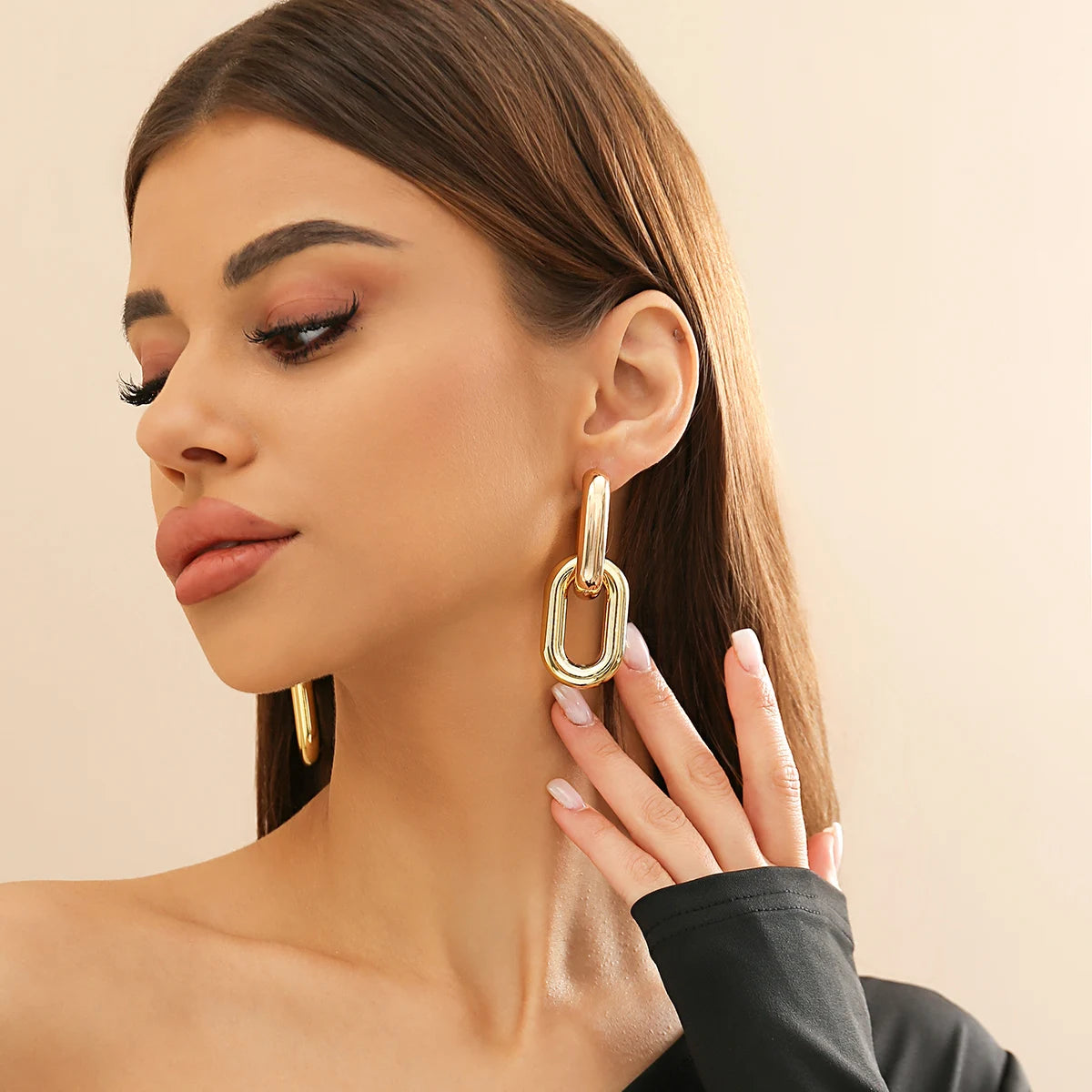 U-Shape Link Drop Earrings