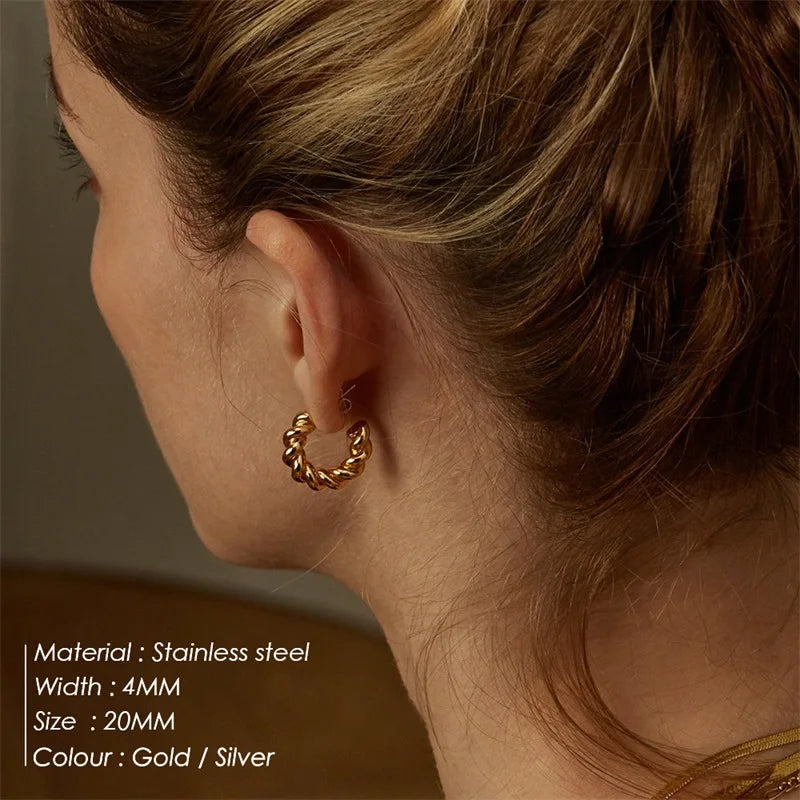 48173915472174|48173915504942