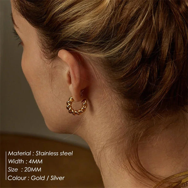 48173915472174|48173915504942