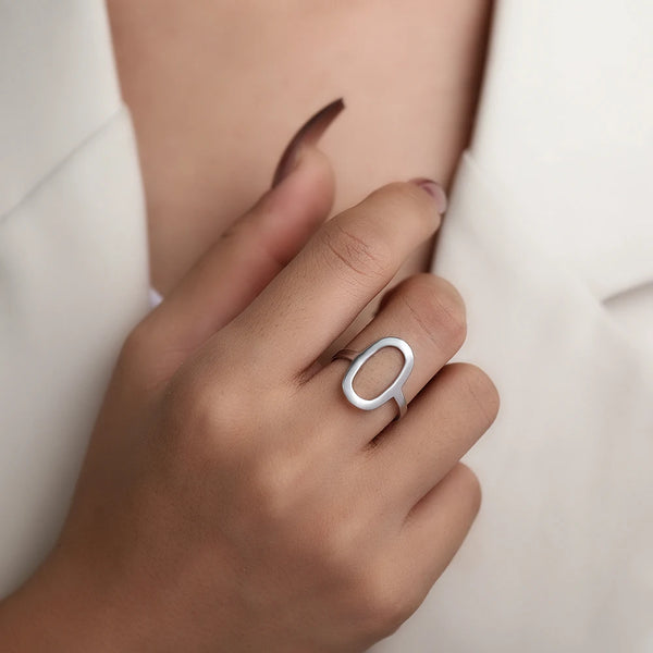 Hollow Oval Ring