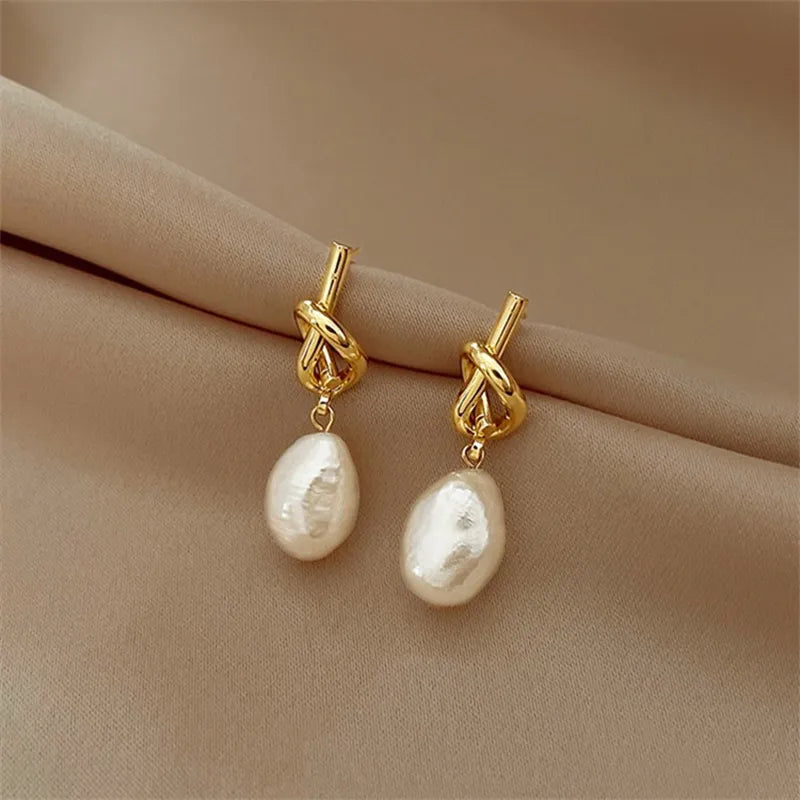 Bean Spliced Flat Pearl Earrings