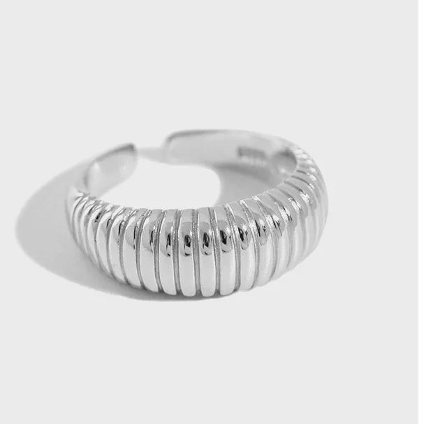 48220700836142|48220701360430