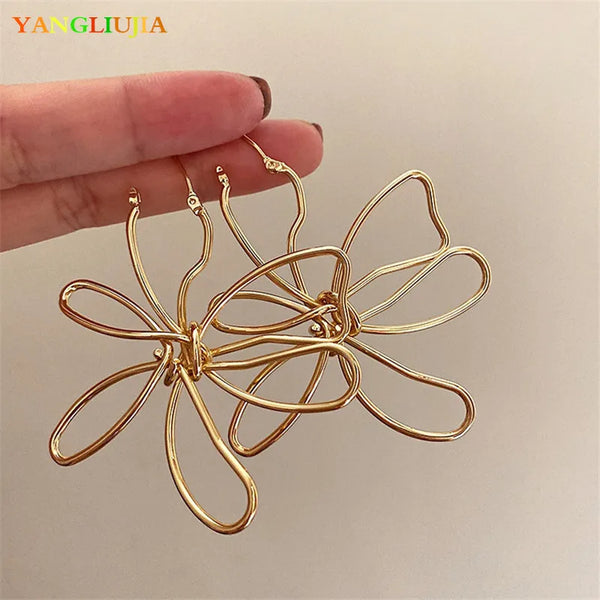 YANGLIUJIA Flower Earrings