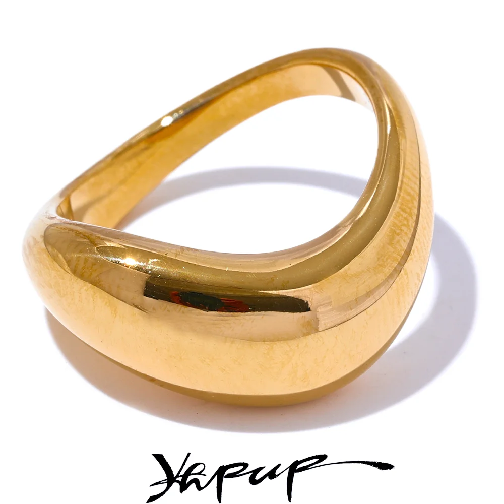 Yhpup Minimalist Smooth Ring