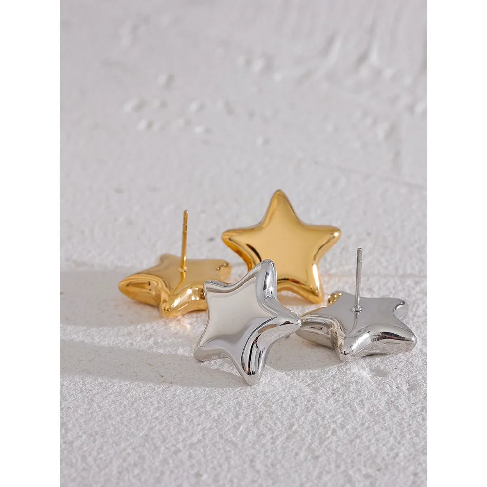 Star Small Earrings