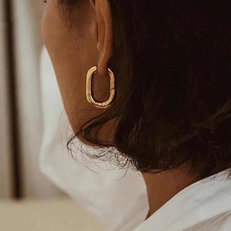 U-Shape Hoop Earrings