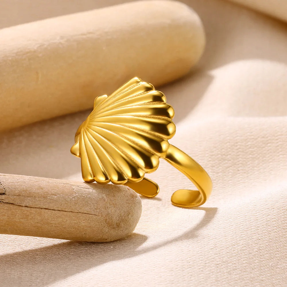 48223564366126|48223564595502